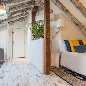 Studio met een King Size Bed